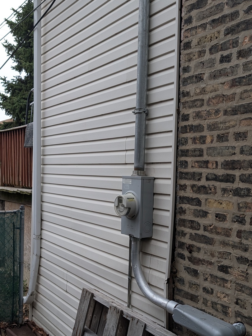 5041 West George Street Chicago, IL 60641 - Photo 10 of 11