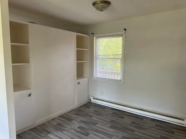 $249,900 | 1209 39th Avenue, Rockford, IL 61109