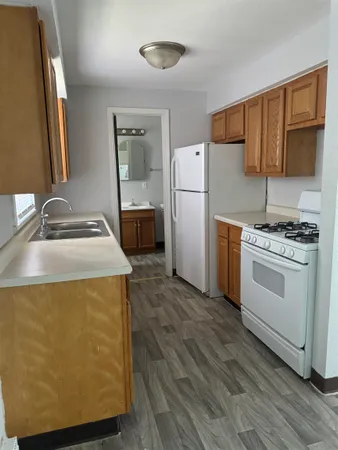 $249,900 | 1209 39th Avenue, Rockford, IL 61109