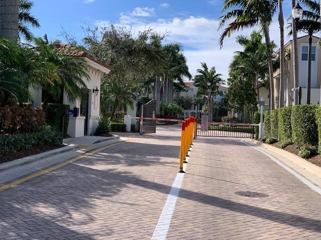 5019 Northwest 15th Terrace Boca Raton, FL 33431 - Photo 2 of 18 20191225102245672287000000-o