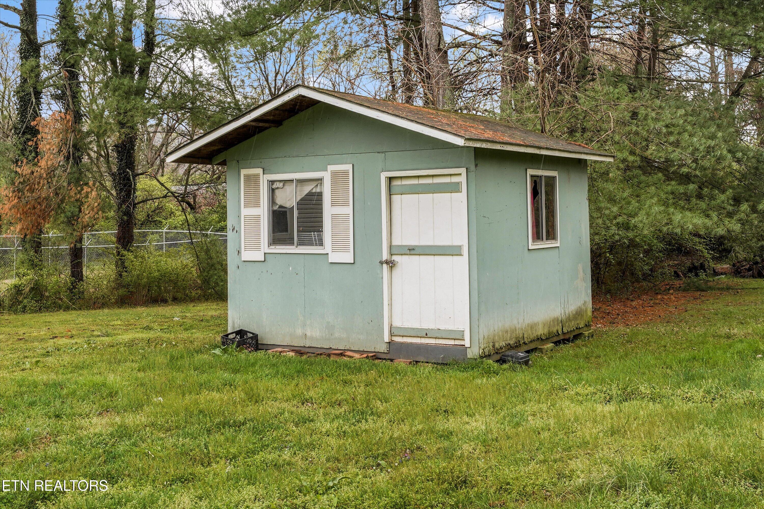 4113 Coster Road Knoxville, TN 37912 - Photo 30 of 35 29-4113 Coster Rd 23