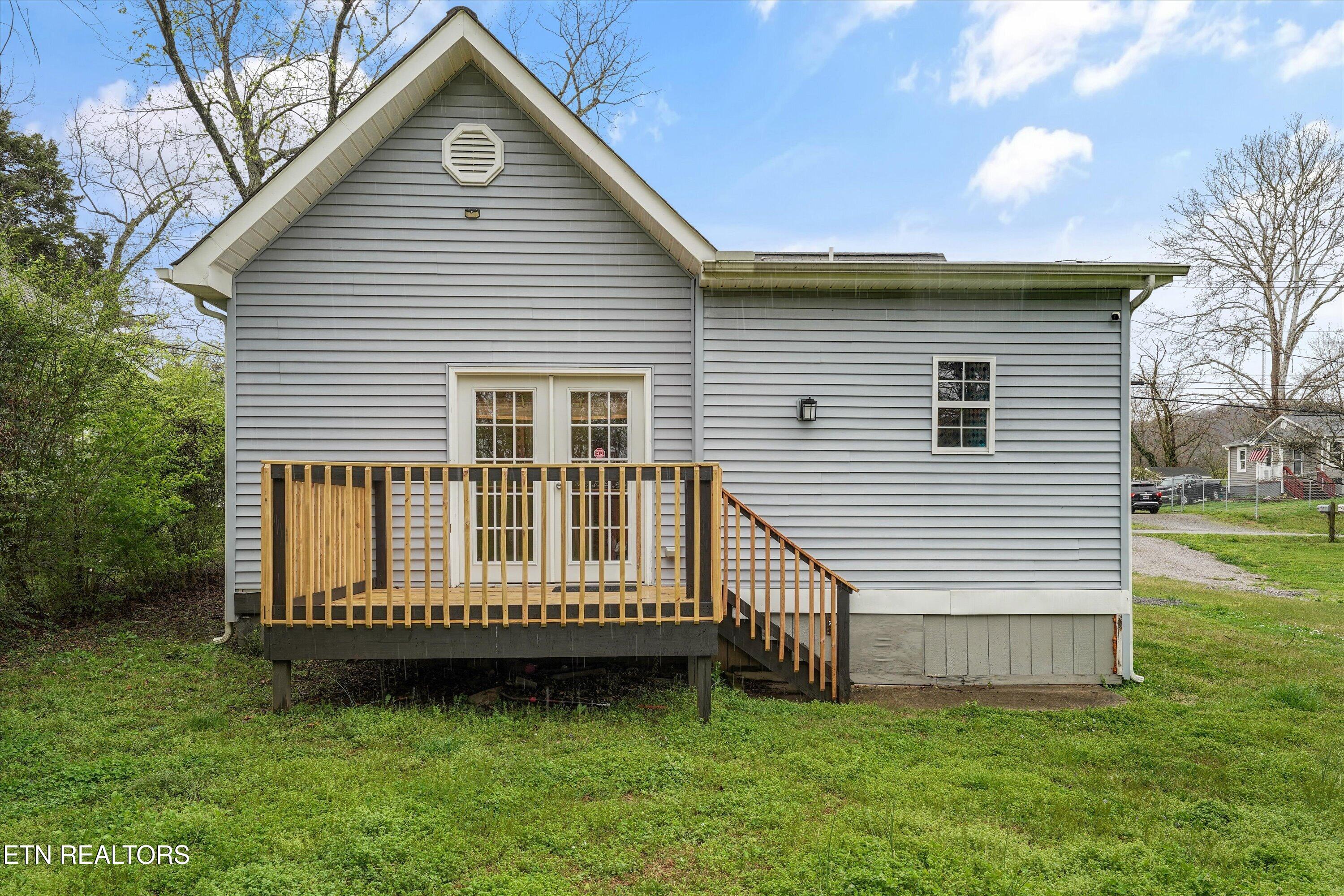 4113 Coster Road Knoxville, TN 37912 - Photo 31 of 35 30-4113 Coster Rd 24