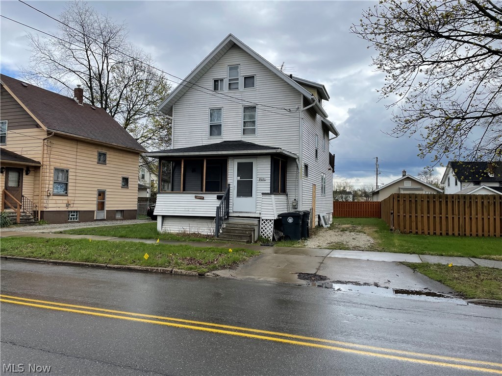 1296 West Wilbeth Road Akron, OH 44314 - Photo 2 of 29