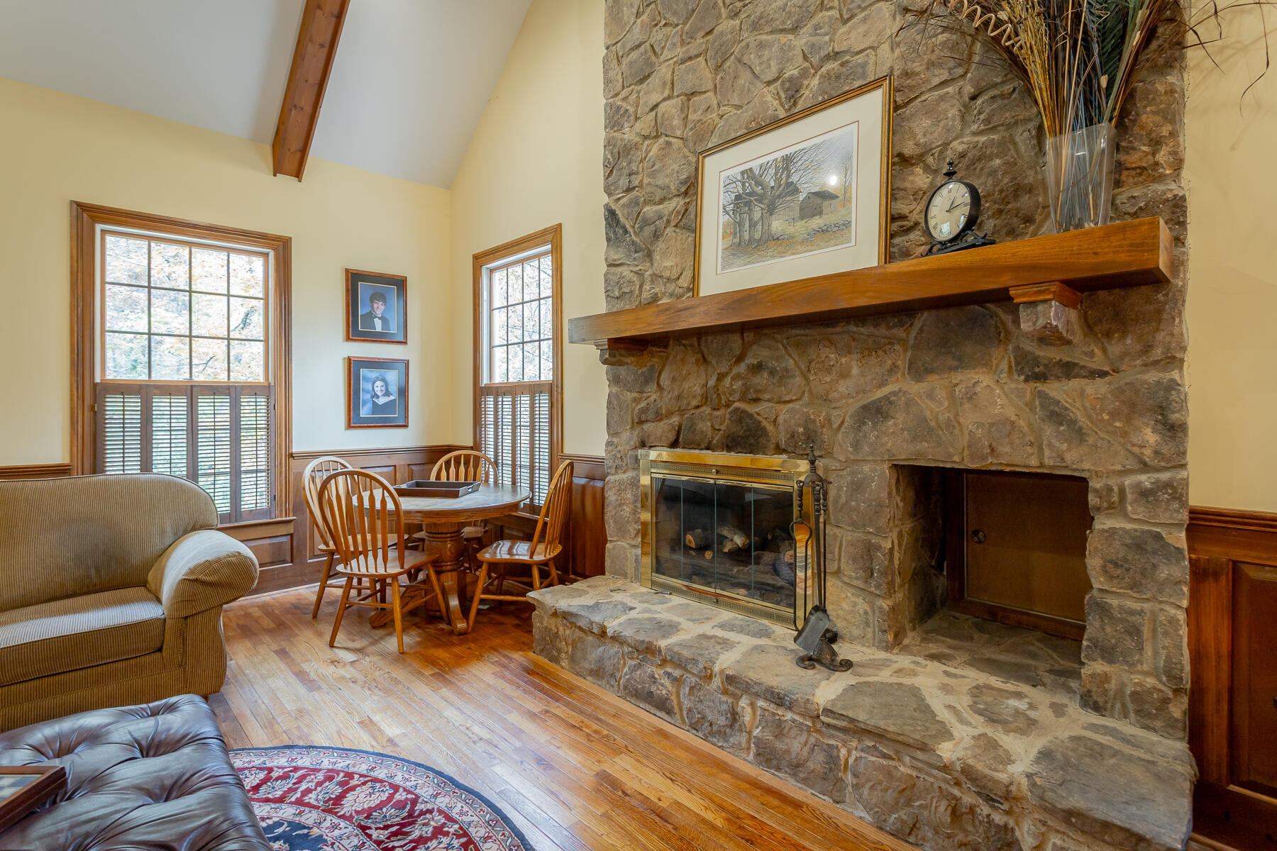 16 Northfield Road Signal Mountain, TN 37377 - Photo 17 of 51 Great room