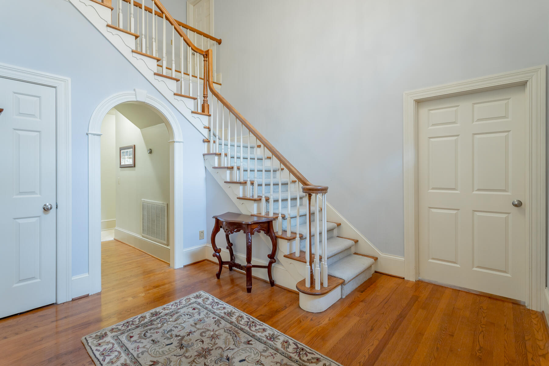 16 Northfield Road Signal Mountain, TN 37377 - Photo 19 of 51 Door to main level bedroom