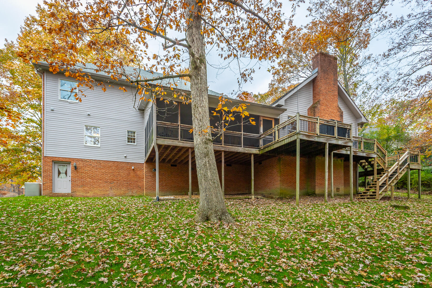 16 Northfield Road Signal Mountain, TN 37377 - Photo 45 of 51 Back of home