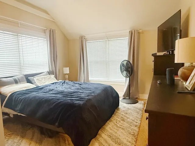 $3,100 | 54 Loomis Street, Unit 1103, Bedford, MA 01730