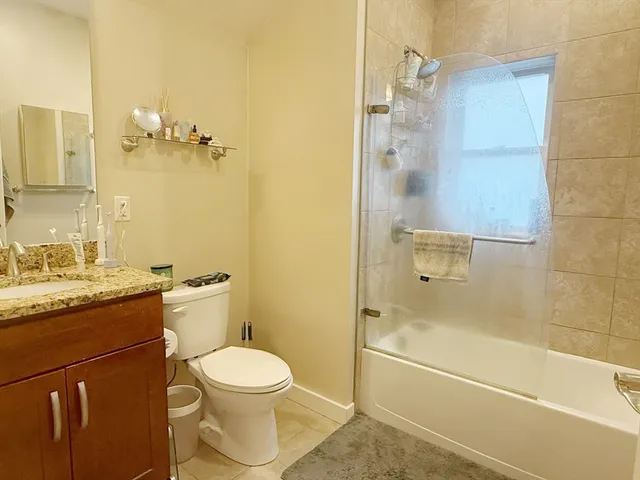 $3,100 | 54 Loomis Street, Unit 1103, Bedford, MA 01730