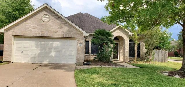 $2,000 | 7227 Colony Bend Lane, Missouri City, TX 77459