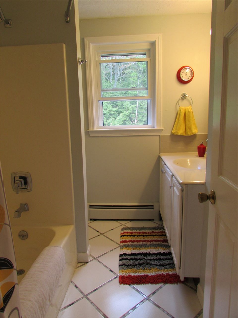 25 Forest Road Candia, NH 03034 - Photo 23 of 38
