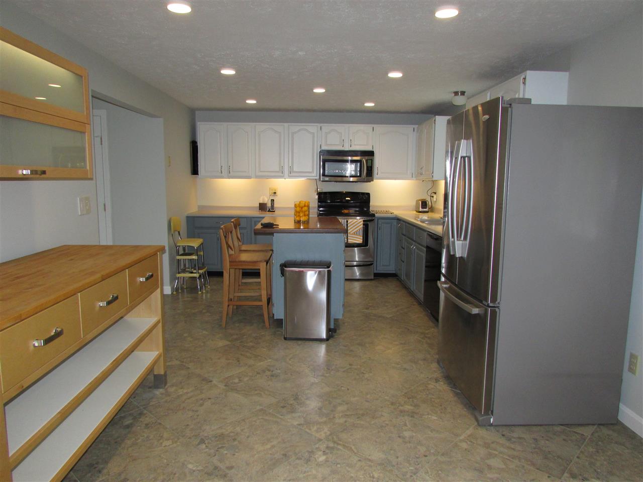 25 Forest Road Candia, NH 03034 - Photo 8 of 38