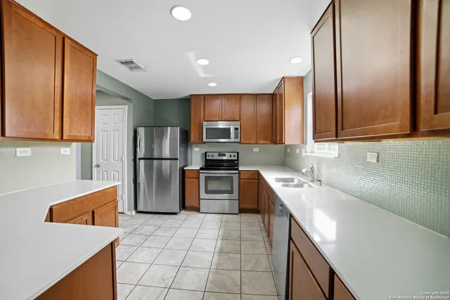 $1,775 | 6046 Plumbago Place, San Antonio, TX 78218