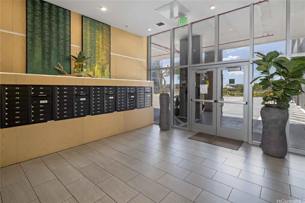 $1,700 | 7002 Hawaii Kai Drive, Unit 1703, Honolulu, HI 96825