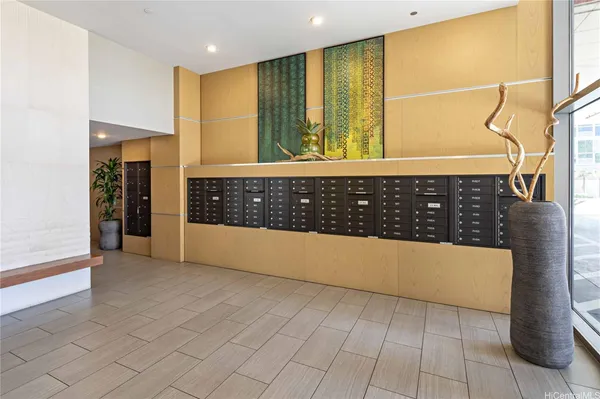 $1,700 | 7002 Hawaii Kai Drive, Unit 1703, Honolulu, HI 96825