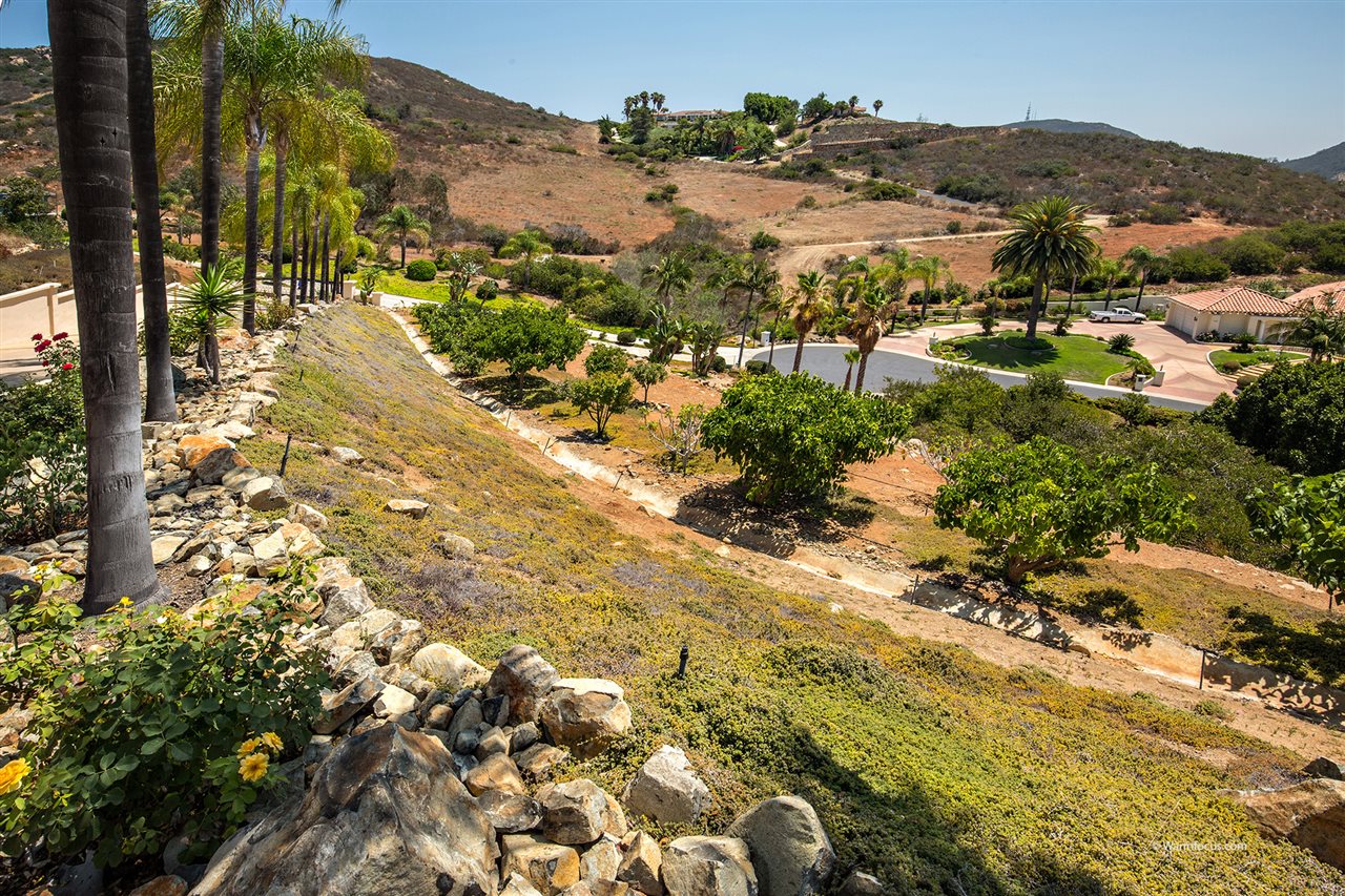 1786 Kings Road Vista, CA 92084 - Photo 13 of 25