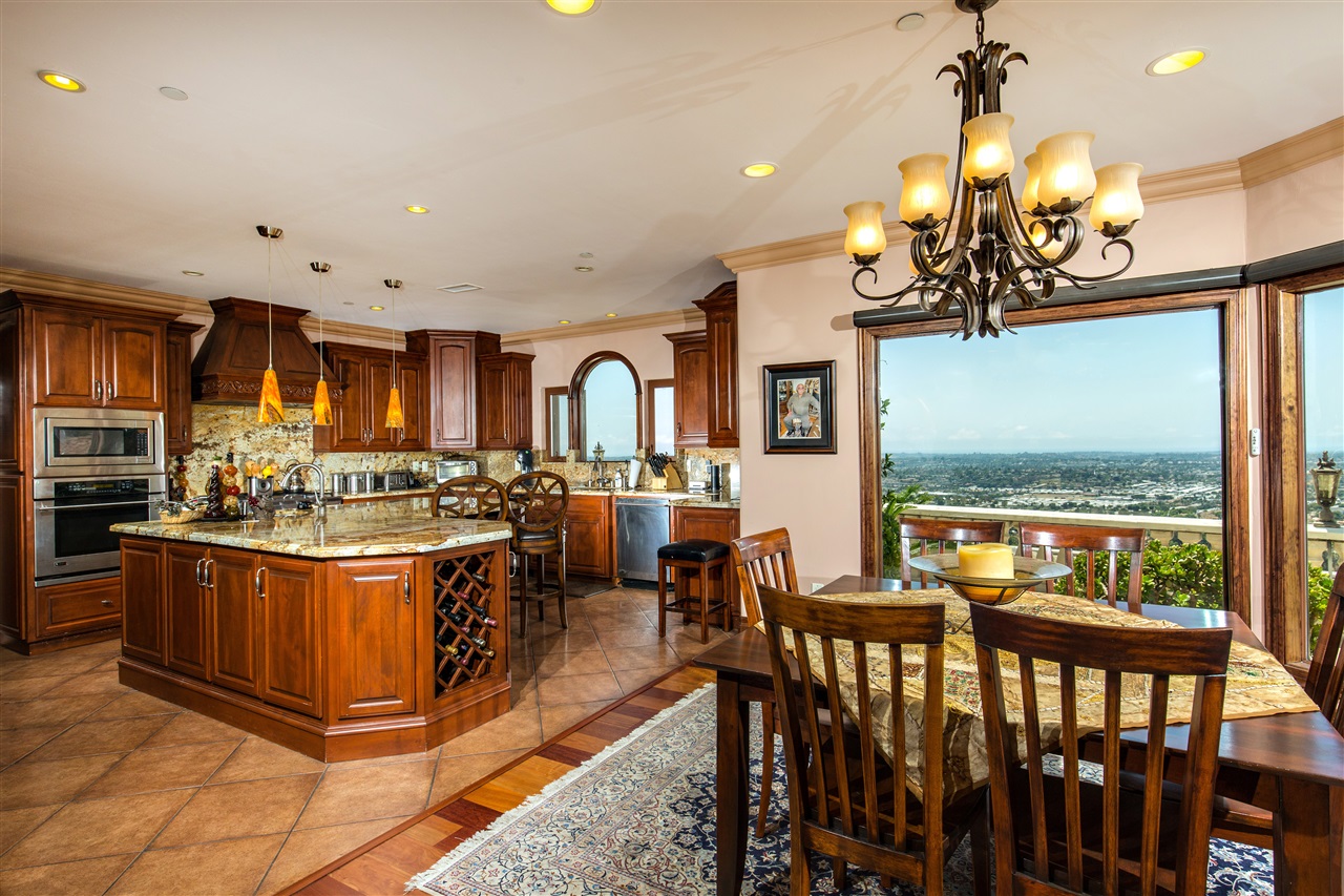 1786 Kings Road Vista, CA 92084 - Photo 15 of 25
