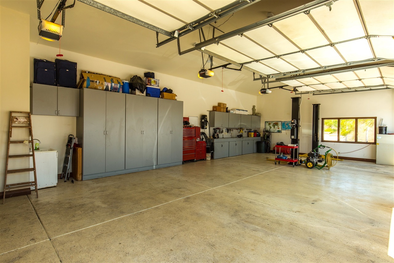 1786 Kings Road Vista, CA 92084 - Photo 23 of 25