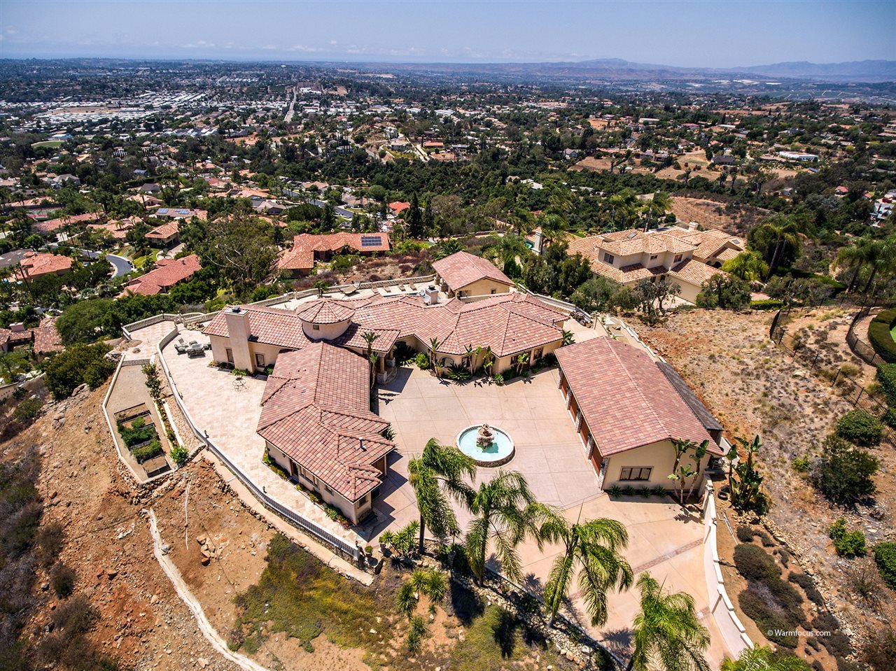 1786 Kings Road Vista, CA 92084 - Photo 9 of 25
