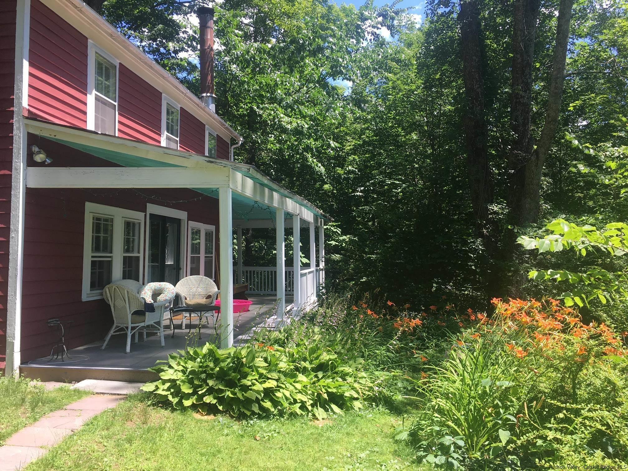 22 Grove Road Willow, NY 12495 - Photo 2 of 24 Photo 2