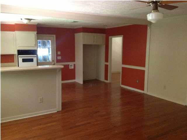 868 Timberlain Drive Jackson, MS 39211 - Photo 2 of 4 Photo 2