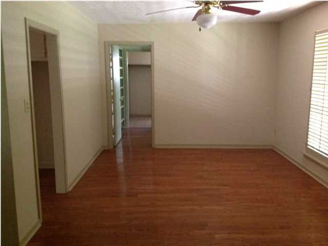 868 Timberlain Drive Jackson, MS 39211 - Photo 3 of 4 Photo 3