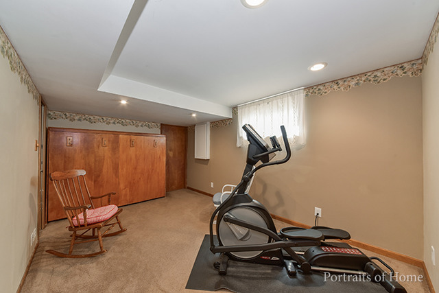 16 Pembrooke Road Montgomery, IL 60538 - Photo 8 of 16 a view of a room with gym equipment