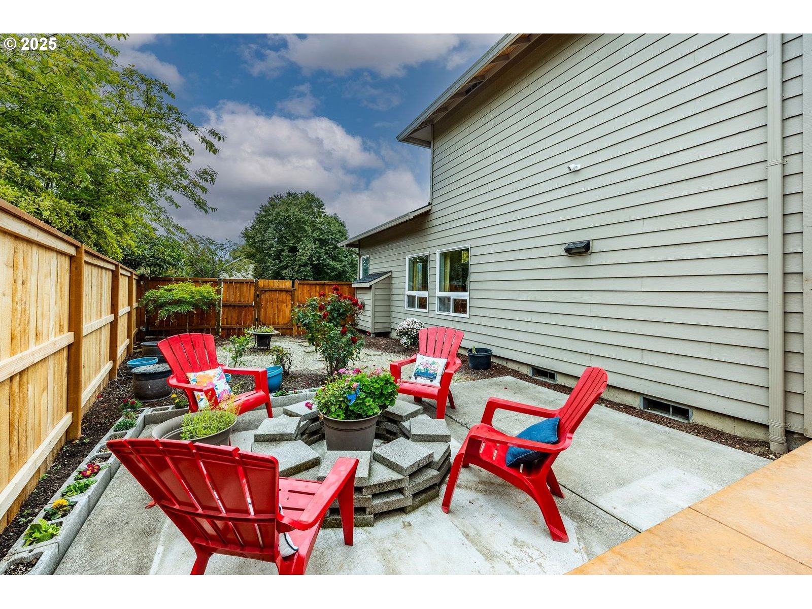 3955 Lancaster Drive Eugene, OR 97404 - Photo 38 of 42