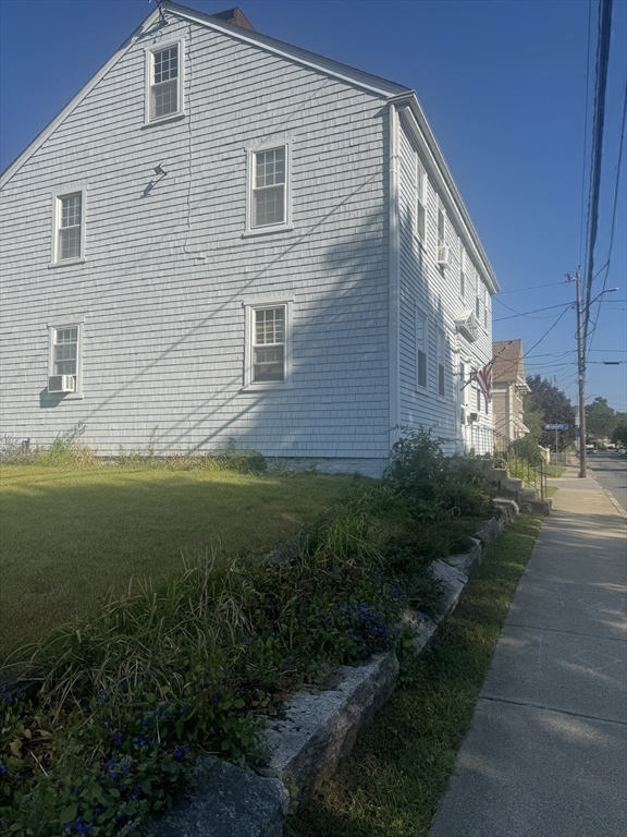 198 South Main Street, Unit 2 Acushnet, MA 02743 - Photo 21 of 27