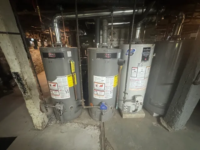 $1,750 | 198 South Main Street, Unit 2, Acushnet, MA 02743