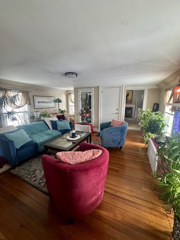 198 South Main Street, Unit 2 Acushnet, MA 02743 - Photo 9 of 27