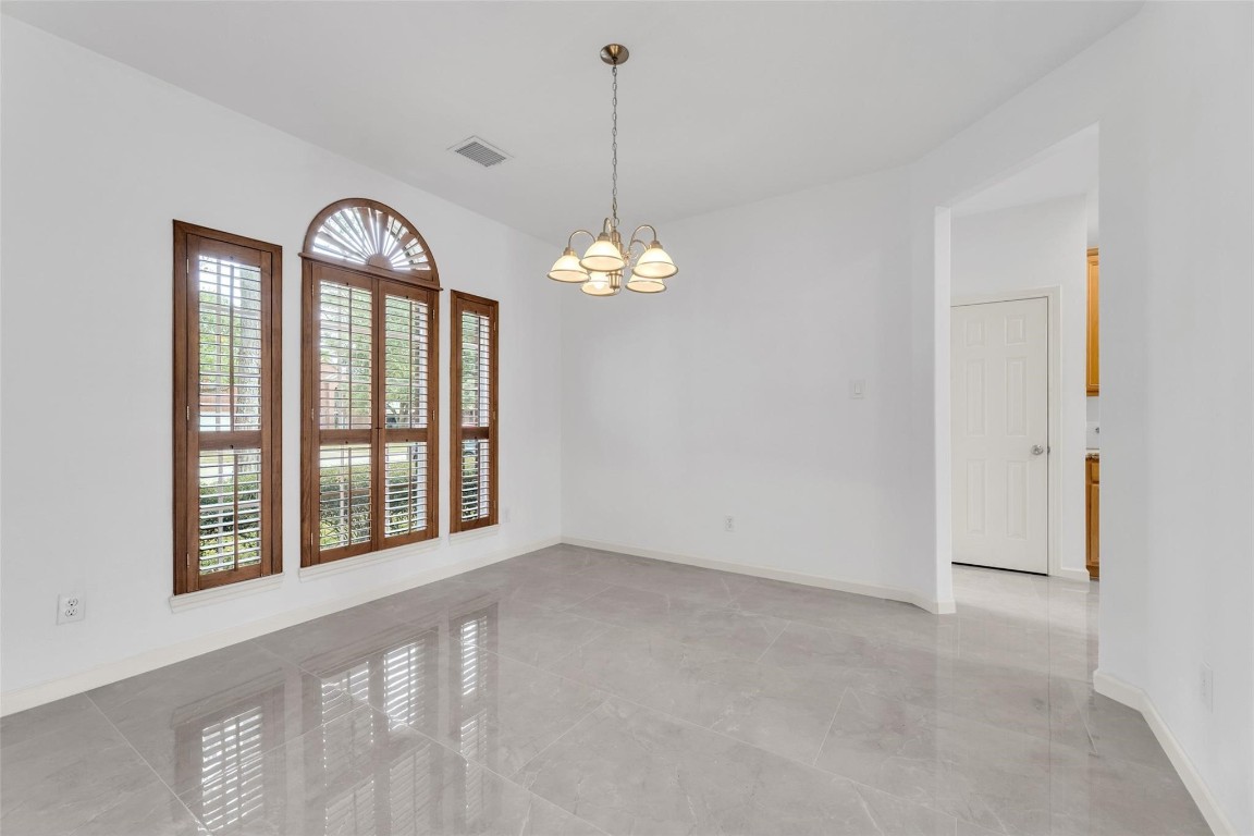 24523 Rathford Court Katy, TX 77494 - Photo 6 of 33 Elegant design with open layout, makes it ideal for everyday meals or special occasions.