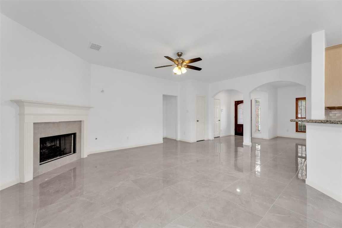 24523 Rathford Court Katy, TX 77494 - Photo 9 of 33