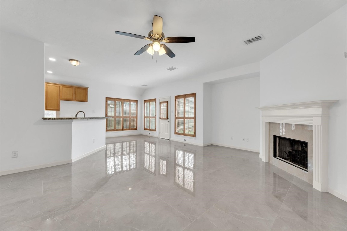 24523 Rathford Court Katy, TX 77494 - Photo 10 of 33 Expansive living space that flows seamlessly.