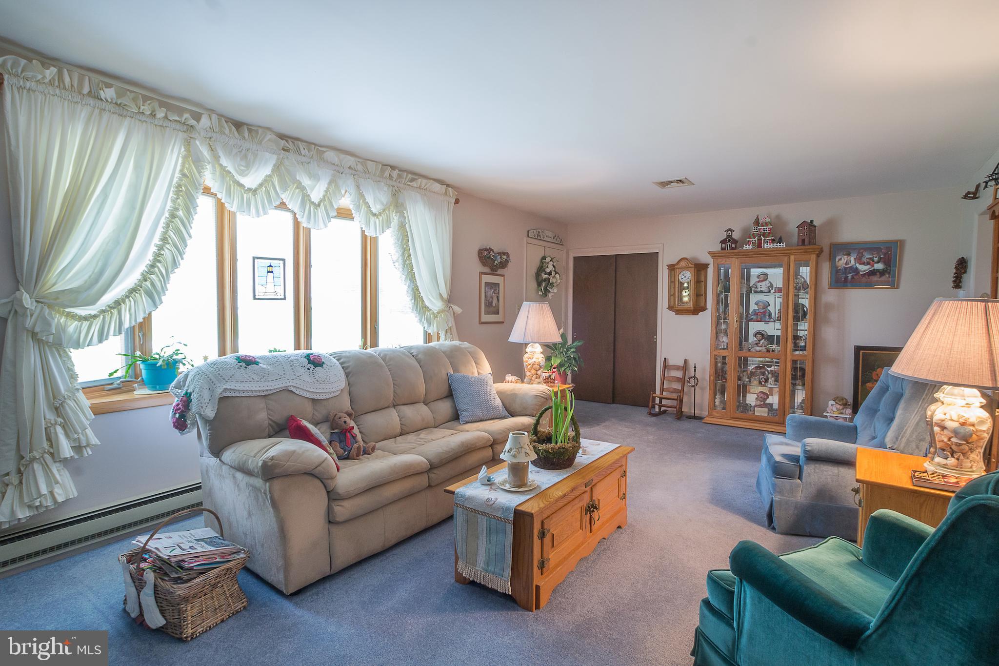 1606 Silver Spring Road Landisville, PA 17538 - Photo 4 of 15 Gallery Image 4