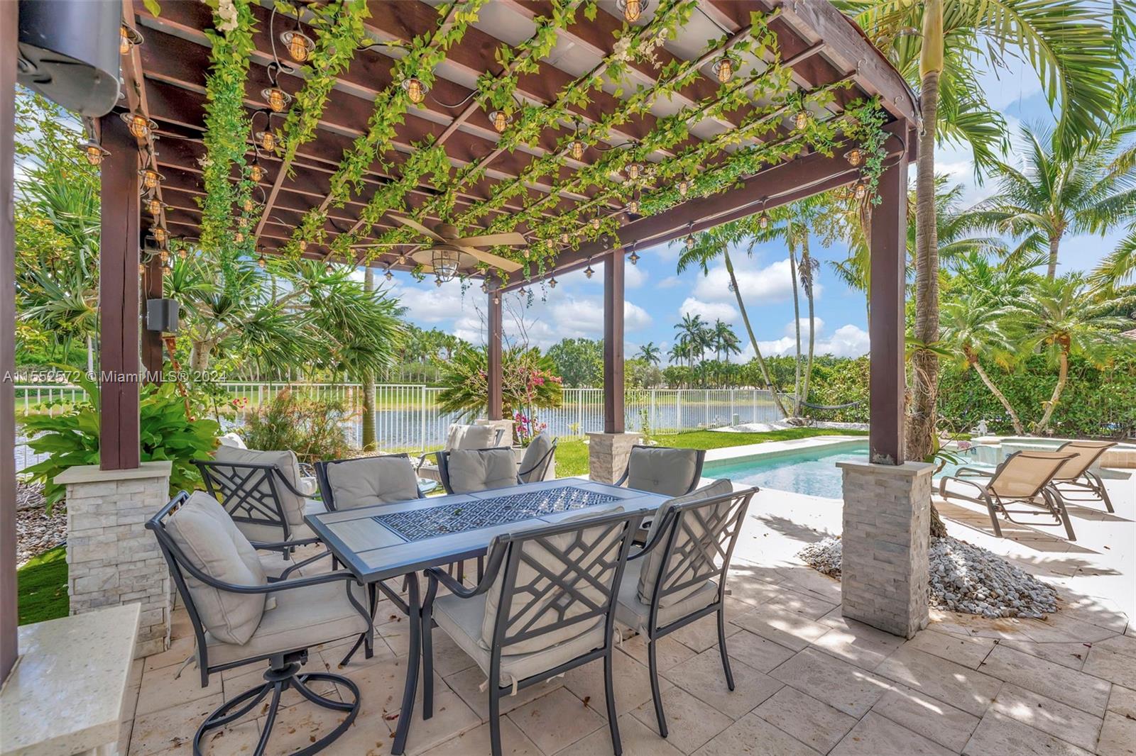 809 Regal Cove Road Weston, FL 33327 - Photo 14 of 70 Covered Patio
