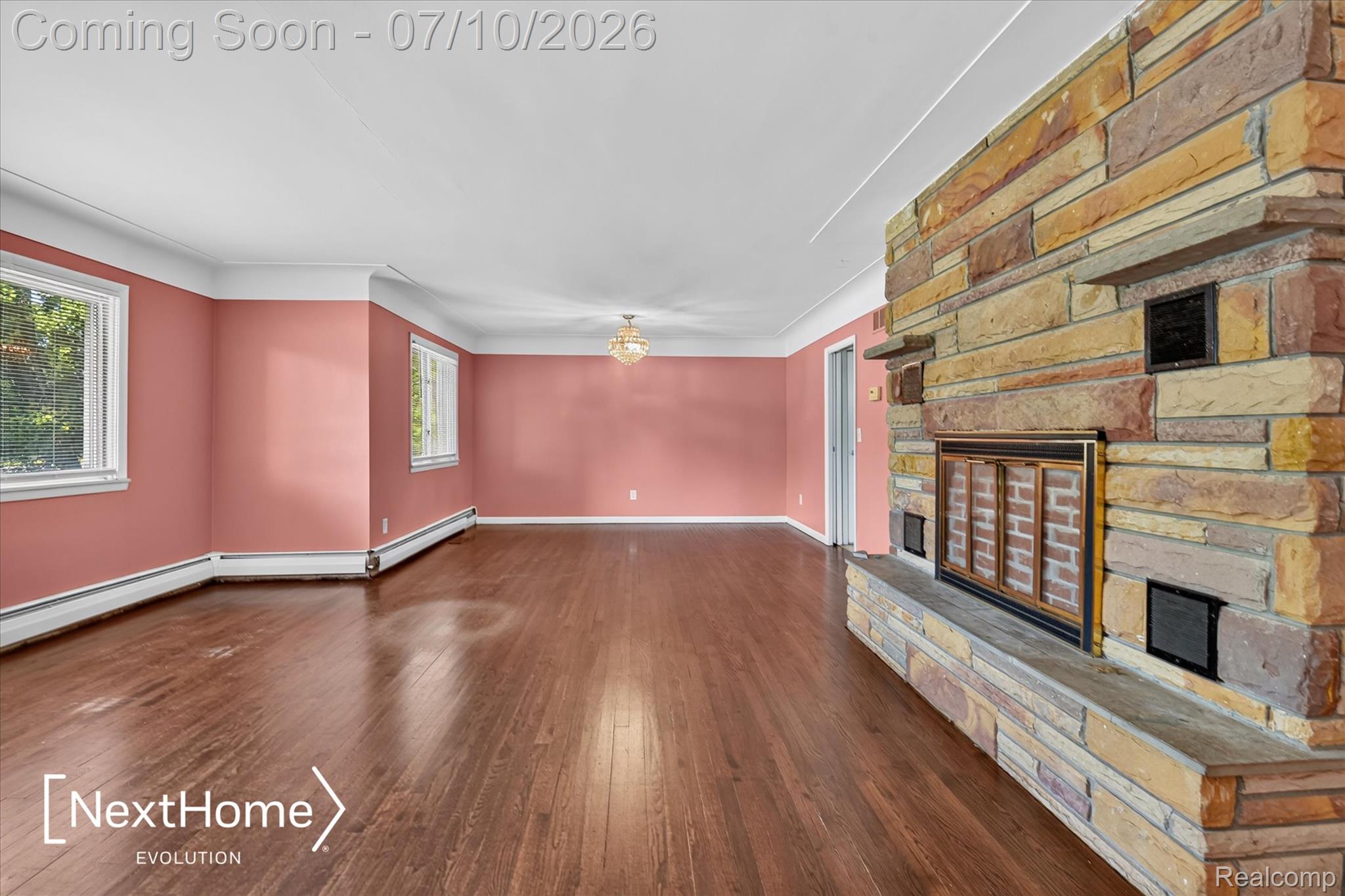 33950 Ecorse Road Romulus, MI 48174 - Photo 5 of 39 07-07-33950-Encore-Ct-Scio-Township-WindowStill.jpg