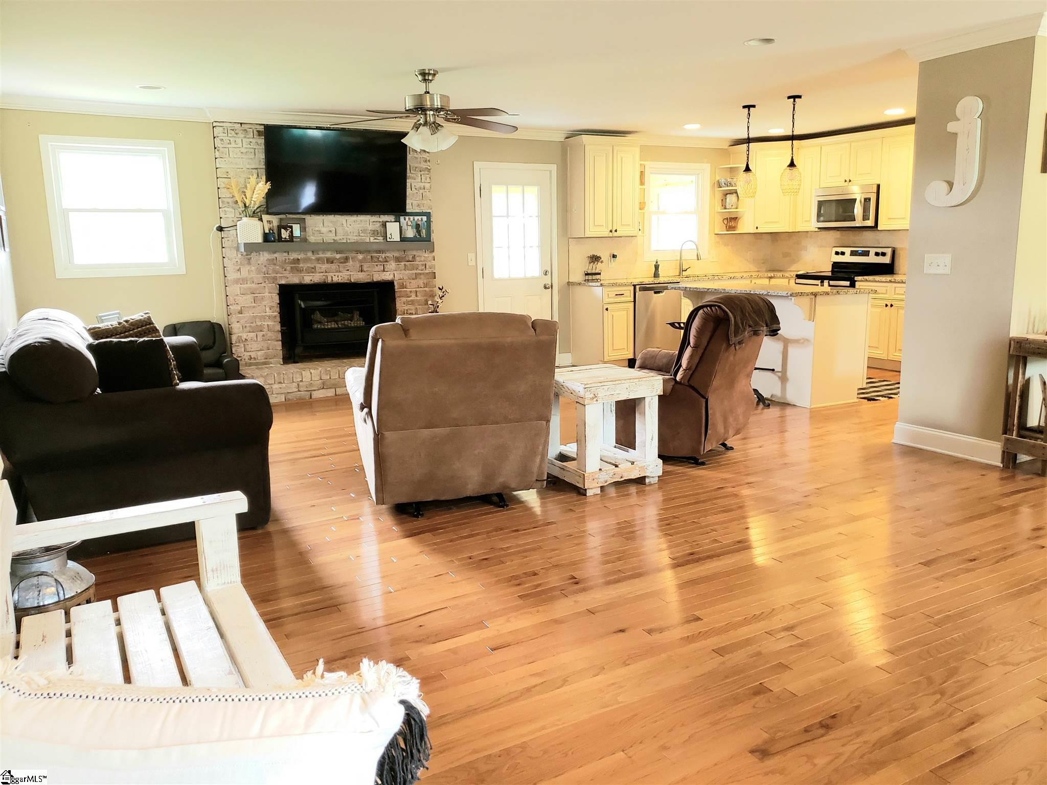 604 Antioch Road Easley, SC 29640 - Photo 9 of 24