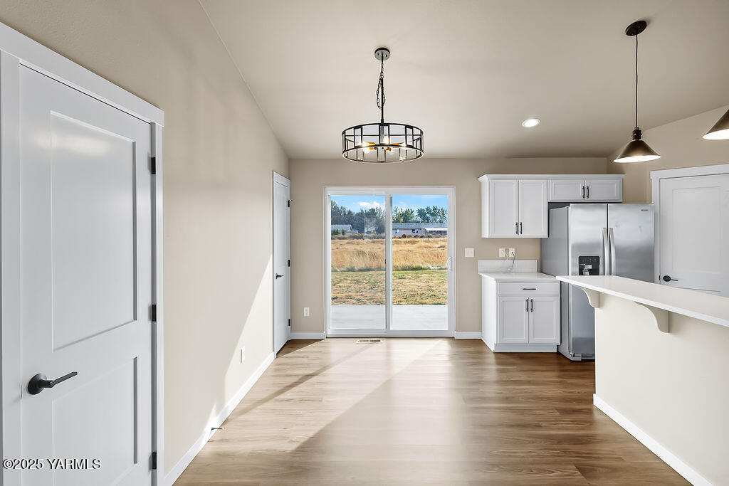 403 Pear Drive Tieton, WA 98947 - Photo 14 of 25 403PearDrInteriors-3