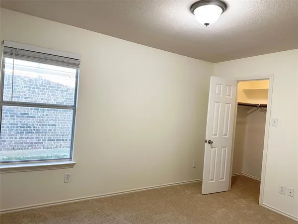 $2,600 | 1096 Wetland Drive, Frisco, TX 75033