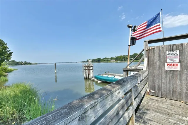 $456,500 | 320 East Shore Road, Unit 2A, Great Neck, NY 11023