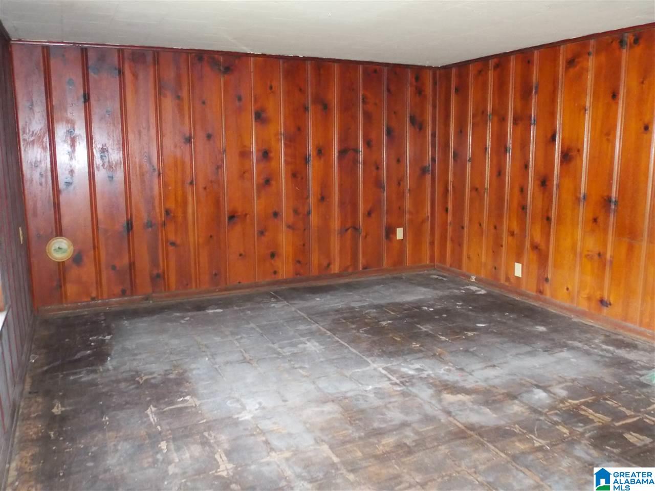 1316 Willett Street Anniston, AL 36201 - Photo 3 of 20