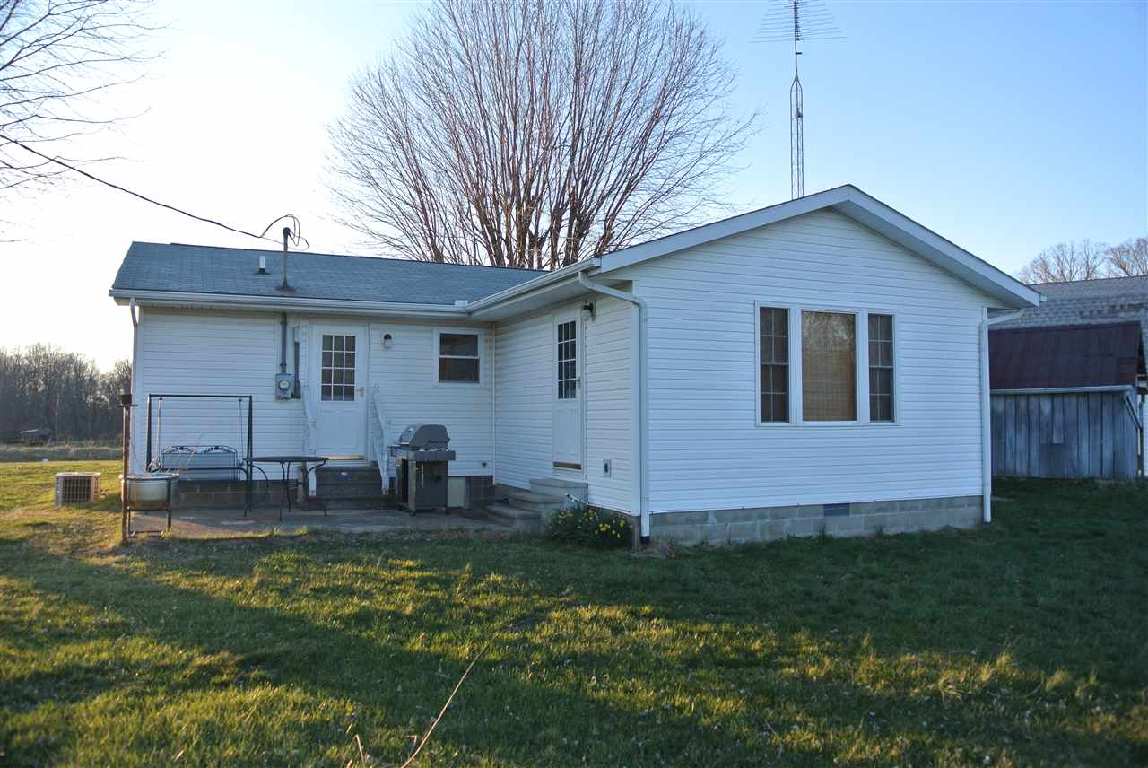 3516 North Vandeventer Road Bloomfield, IN 47424 - Photo 22 of 26