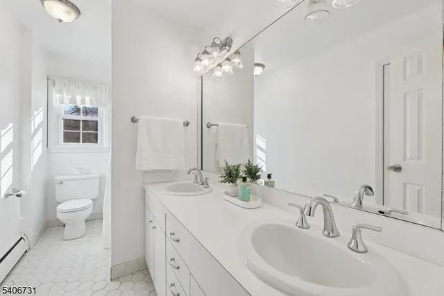 $875,000 | 34 Ascot Way, Summit, NJ 07901