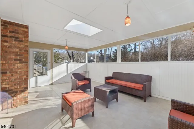 $875,000 | 34 Ascot Way, Summit, NJ 07901