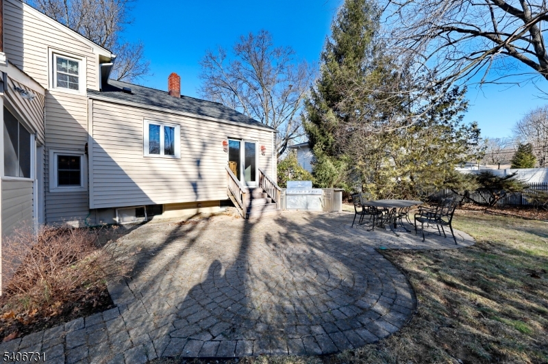 34 Ascot Way Summit, NJ 07901 - Photo 16 of 18