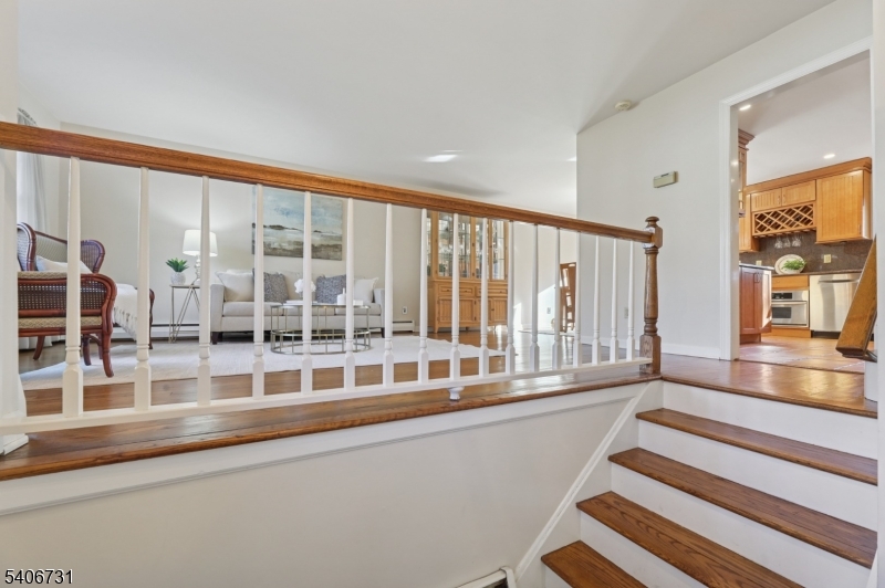 34 Ascot Way Summit, NJ 07901 - Photo 2 of 18