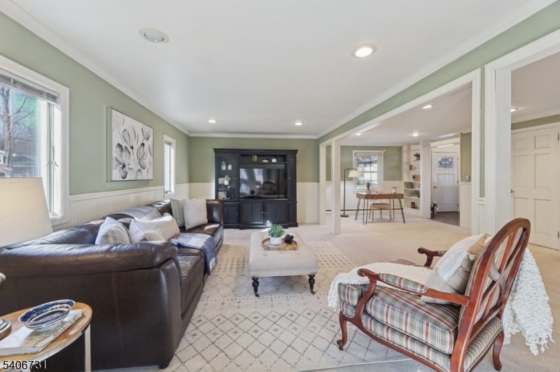 34 Ascot Way Summit, NJ 07901 - Photo 6 of 18