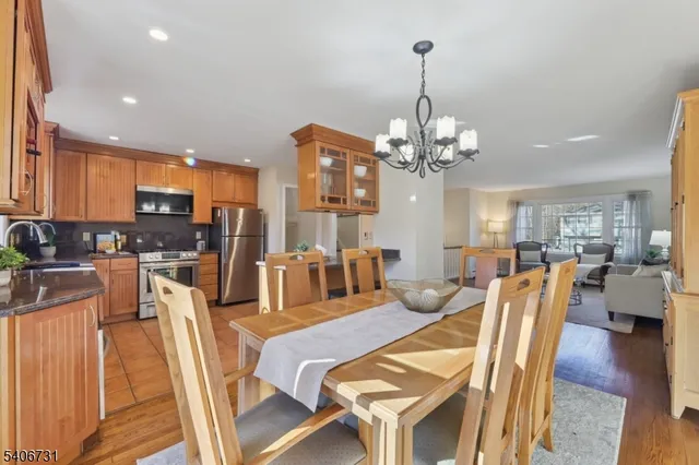 $875,000 | 34 Ascot Way, Summit, NJ 07901