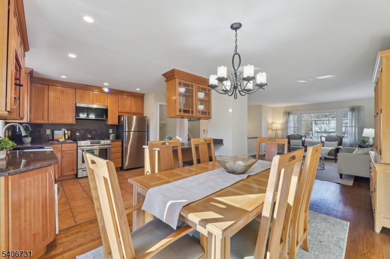 34 Ascot Way Summit, NJ 07901 - Photo 7 of 18