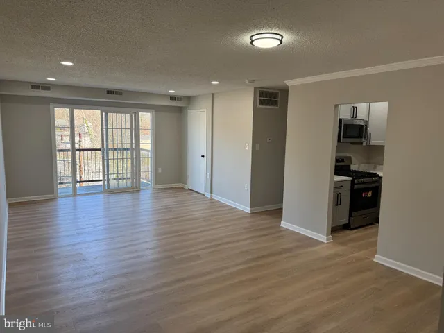 $154,900 | 3801 Swann Road, Unit 303, Suitland, MD 20746